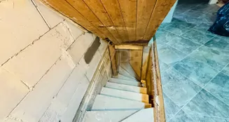 von_poll_real_estate_property_25382016_image_24