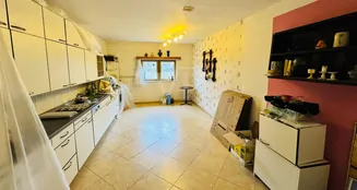 von_poll_real_estate_property_25382016_image_13