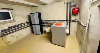 von_poll_real_estate_property_25382016_image_25