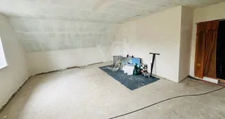 von_poll_real_estate_property_25382016_image_17