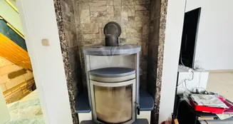 von_poll_real_estate_property_25382016_image_11