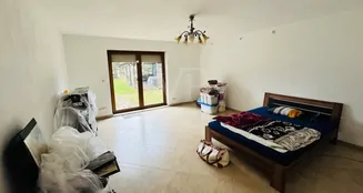 von_poll_real_estate_property_25382016_image_12