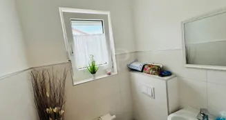 von_poll_real_estate_property_25382028_image_7