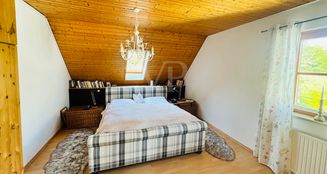 von_poll_real_estate_property_25382025_image_9