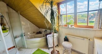 von_poll_real_estate_property_25382025_image_10