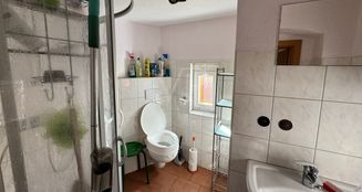 von_poll_real_estate_property_25382026_image_8