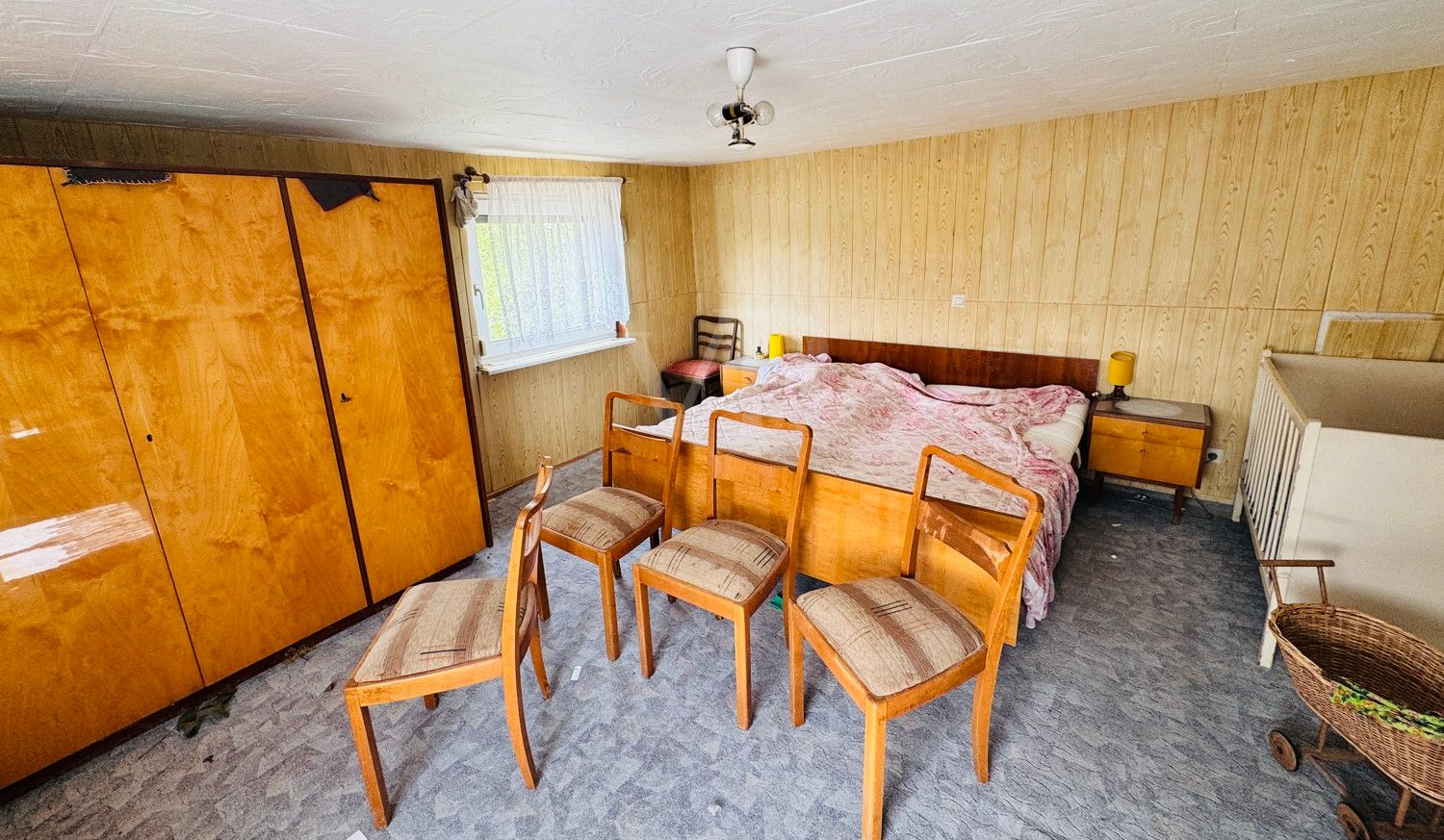 Schlafzimmer OG