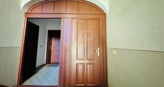von_poll_real_estate_property_25382021_image_3