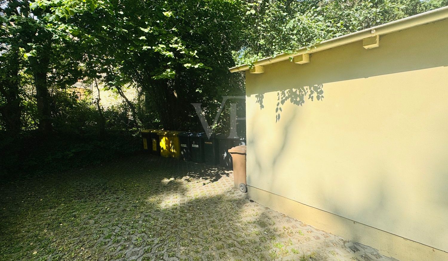Mülltonnen