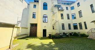 von_poll_real_estate_property_25382023_image_10