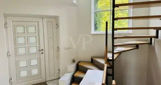 von_poll_real_estate_property_25382029_image_2