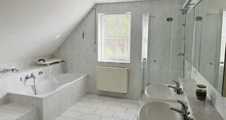 von_poll_real_estate_property_25382029_image_11