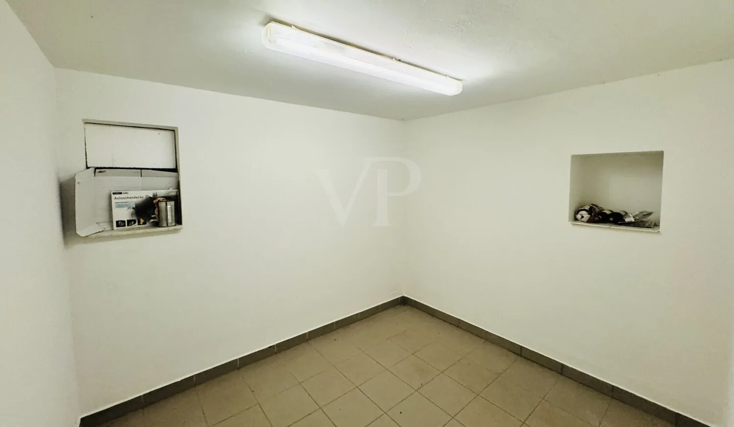 Garage Vorratskammer