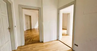 von_poll_real_estate_property_26382001_image_12