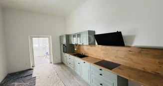 von_poll_real_estate_property_26382005_image_13