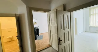 von_poll_real_estate_property_26382005_image_3