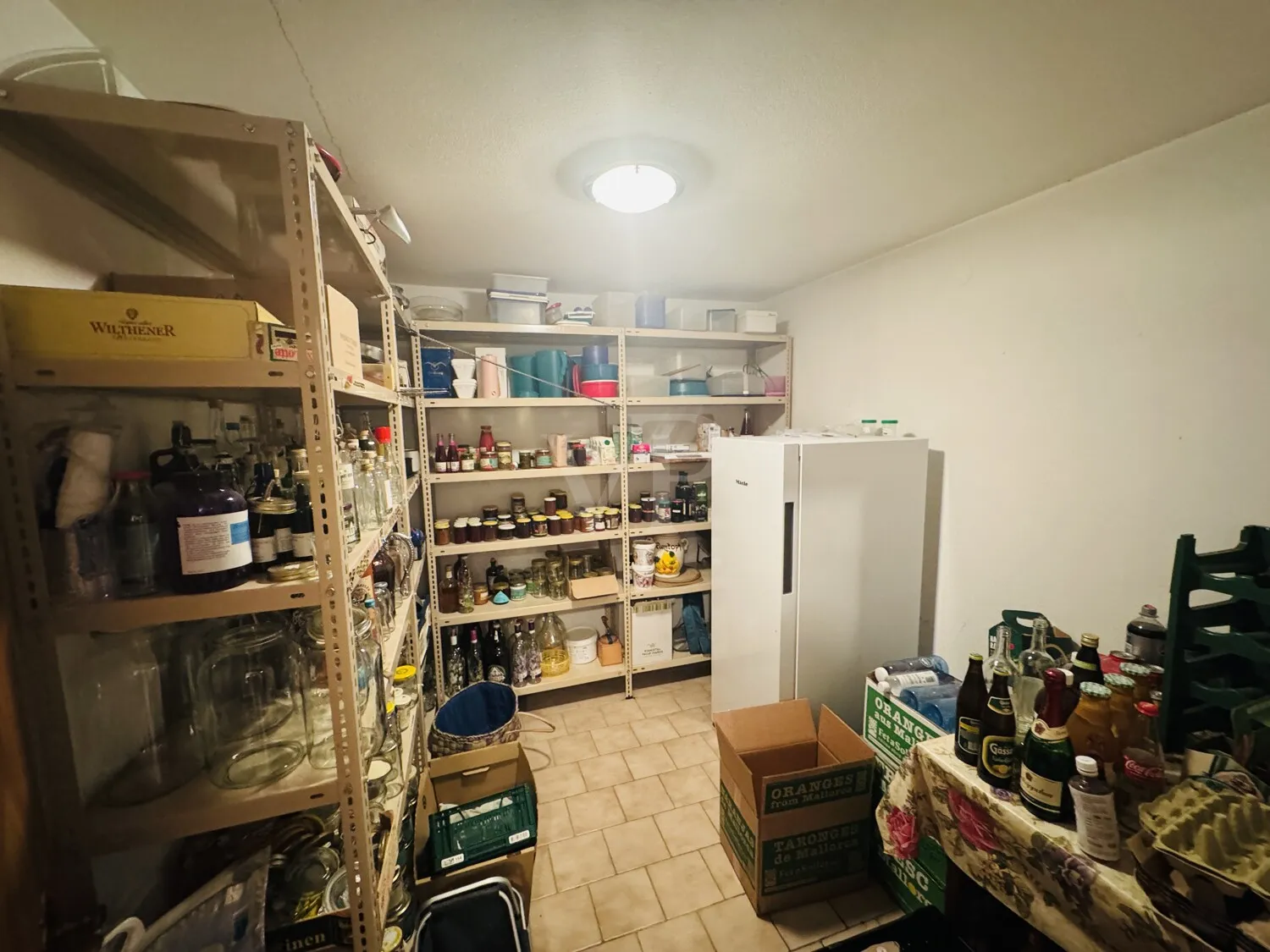 Flur Vorratsraum EInliegerwohnung/KG