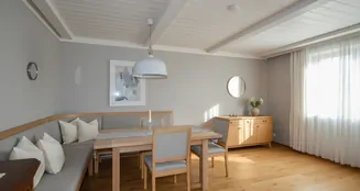 von_poll_real_estate_property_25149060_image_15