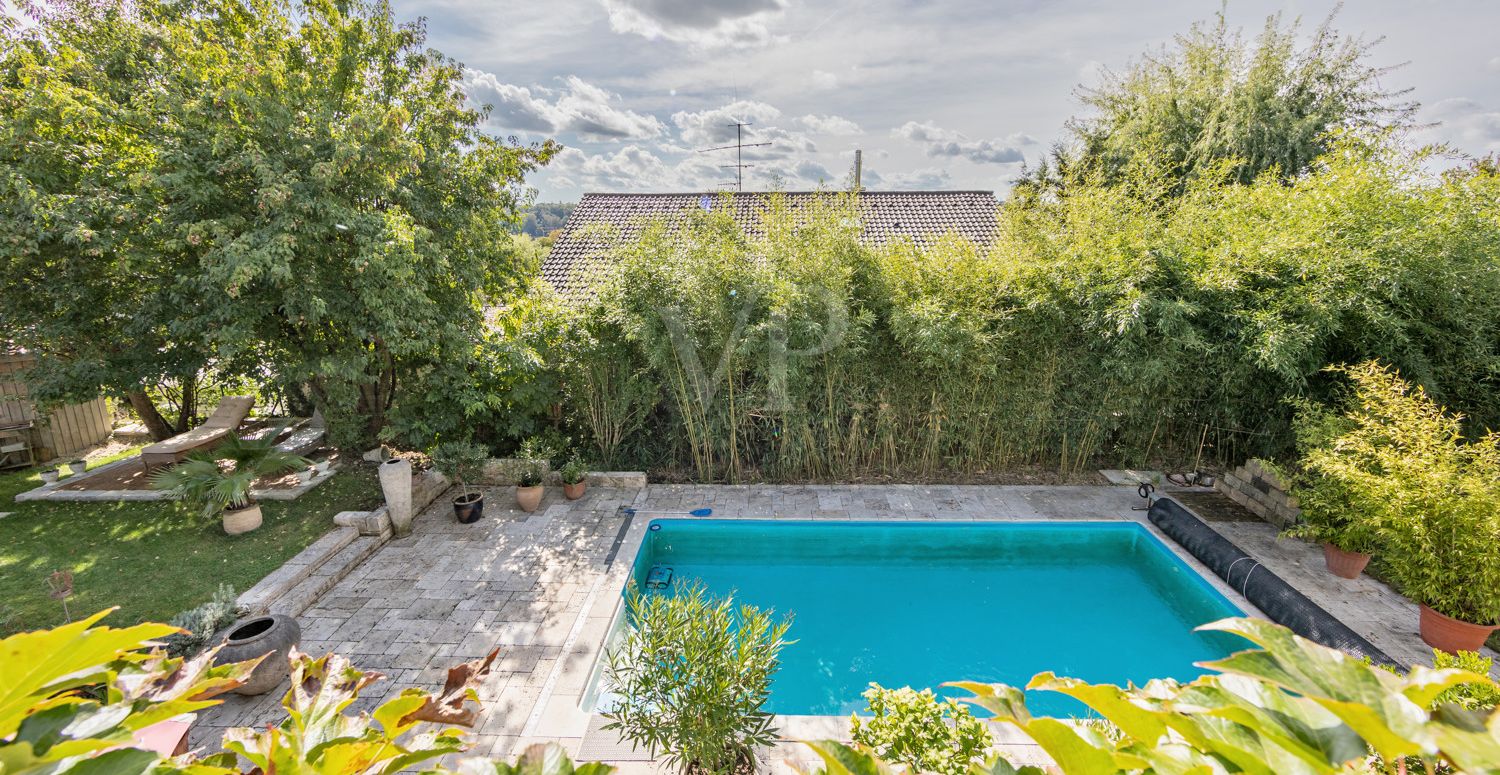Blick auf den Pool