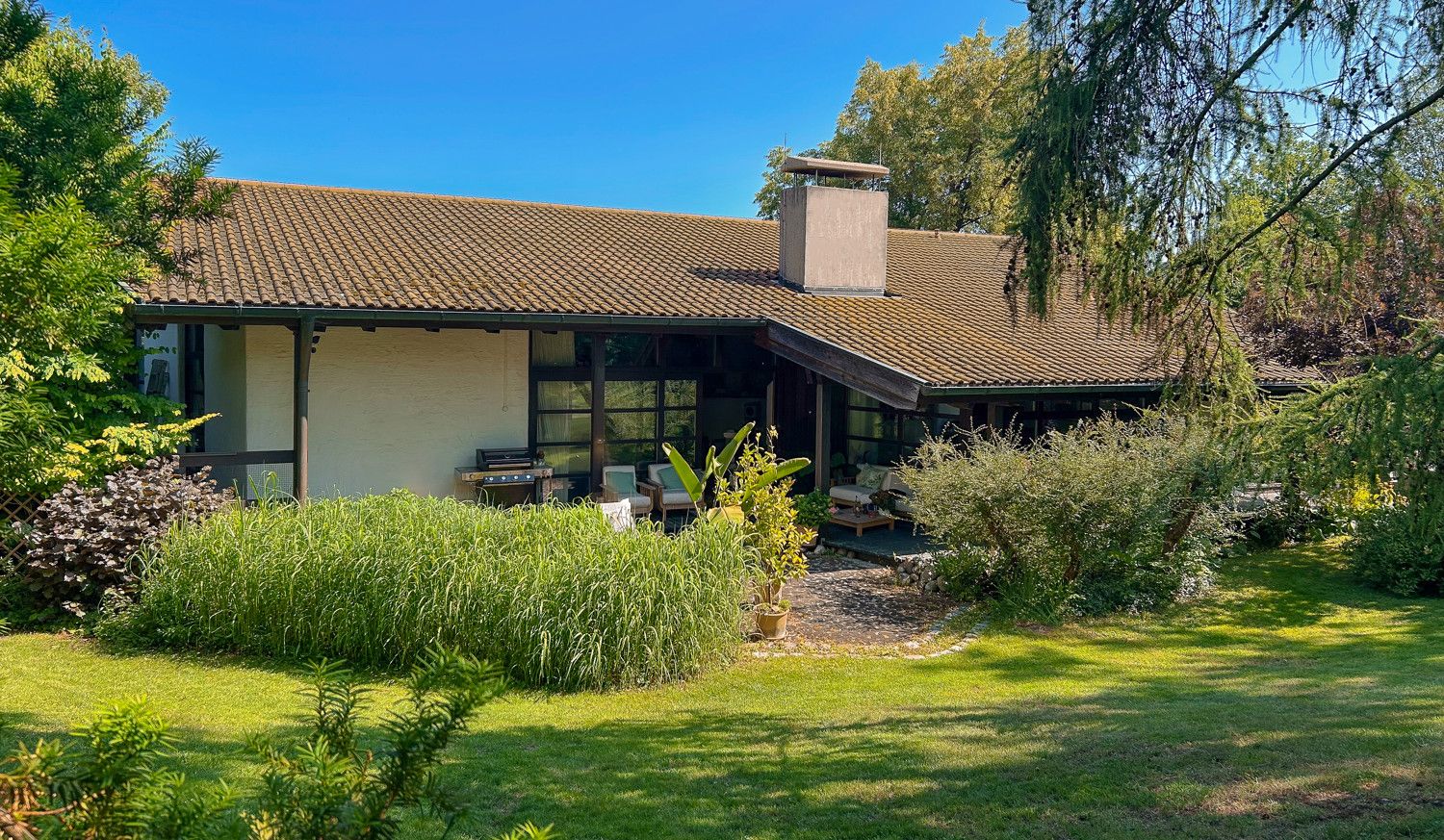 Haus Gartenseite Titelbild VPI