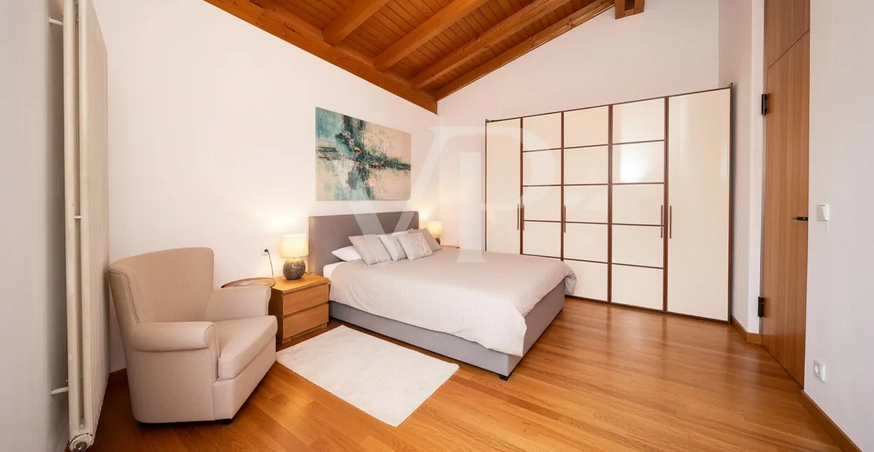 Elternschlafzimmer KI virtual staging