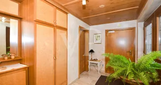 von_poll_real_estate_property_25149058_image_8