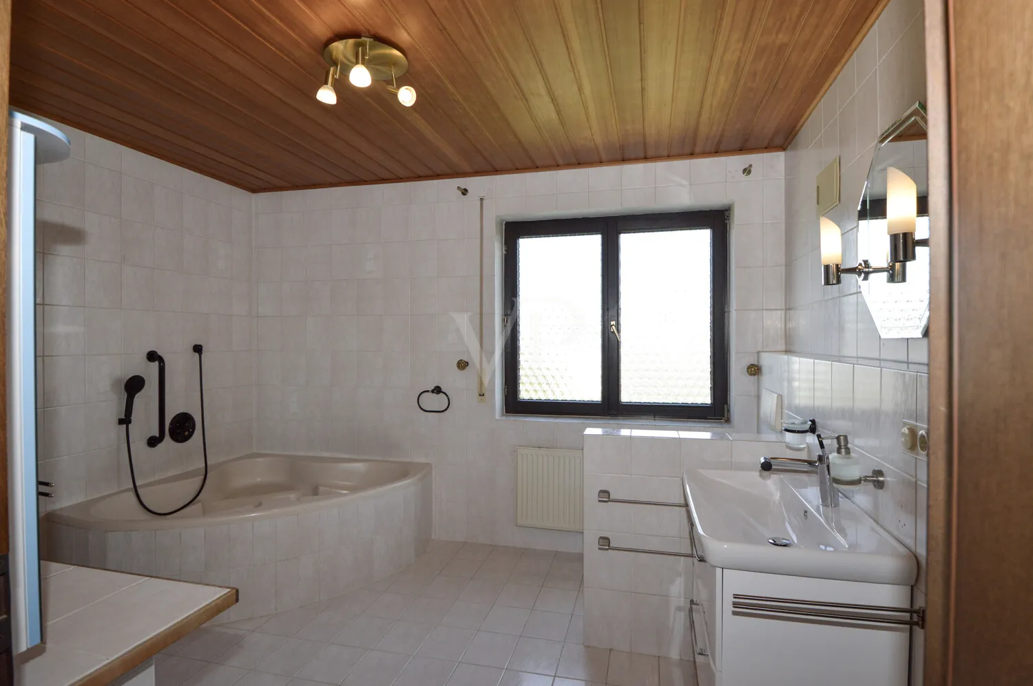 OG Badezimmer