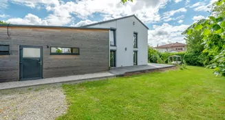 von_poll_real_estate_property_24172024_image_4