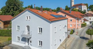 von_poll_real_estate_property_25172004_image_1
