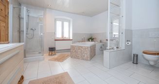 von_poll_real_estate_property_25172004_image_15