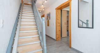 von_poll_real_estate_property_25172004_image_8