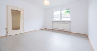 von_poll_real_estate_property_25172005_image_11