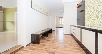 von_poll_real_estate_property_25172006_image_3