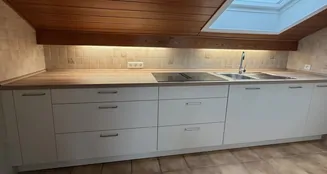 von_poll_real_estate_property_25172015_image_1