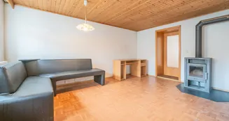 von_poll_real_estate_property_25172009_image_2