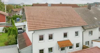 von_poll_real_estate_property_25172009_image_1