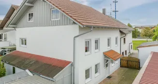 von_poll_real_estate_property_25172009_image_0