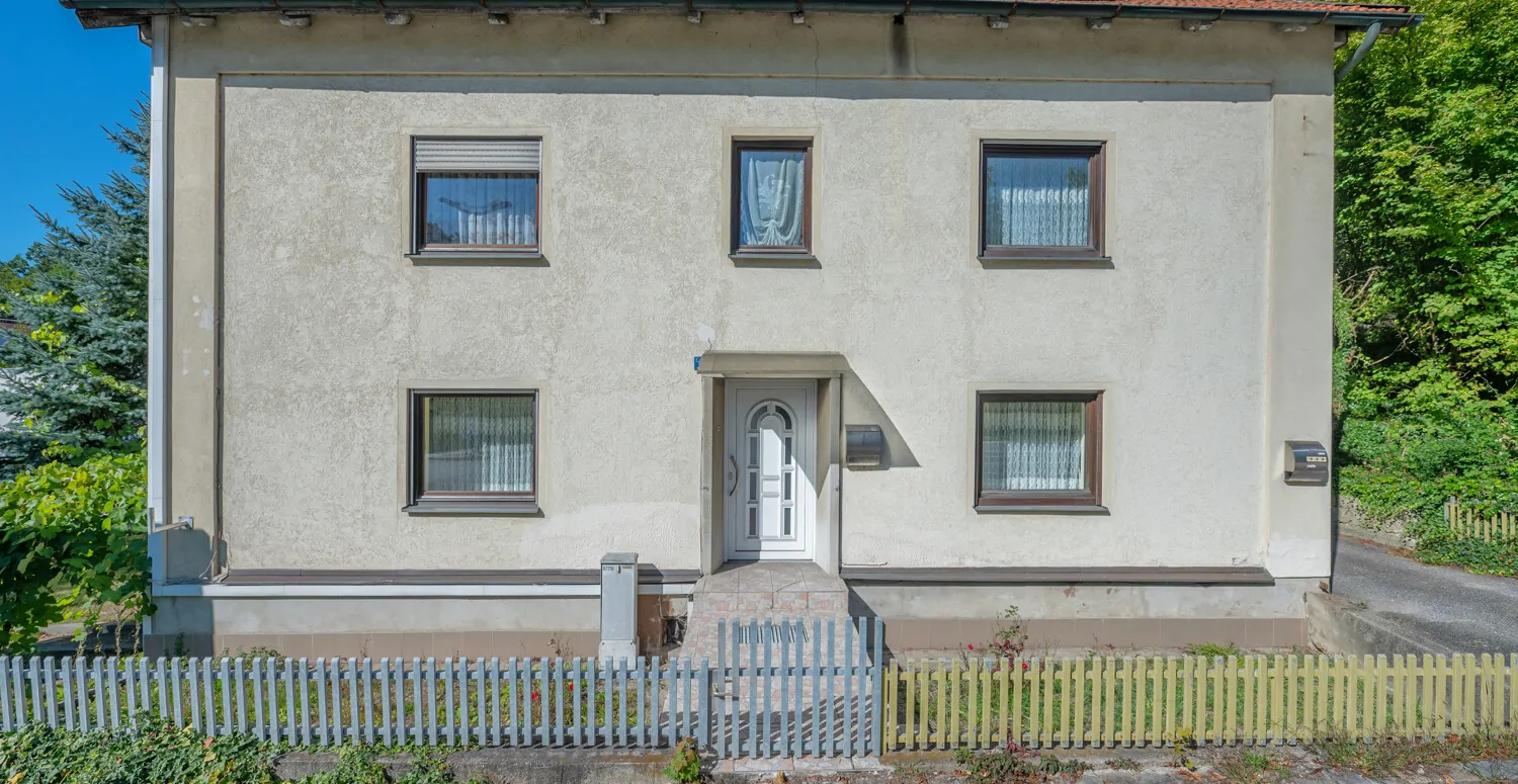 Hausansicht Straßenseitig