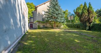 von_poll_real_estate_property_25172010_image_13