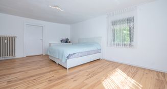 von_poll_real_estate_property_25172010_image_11