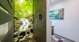 von_poll_real_estate_property_25172011_image_14