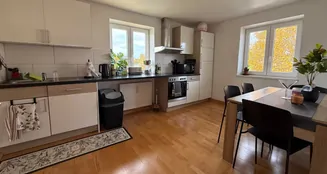 von_poll_real_estate_property_25172014_image_2