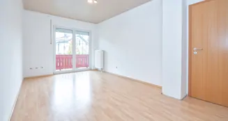 von_poll_real_estate_property_25172012_image_11