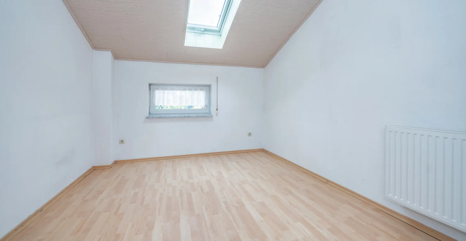 Schlafzimmer 3 im 2.OG