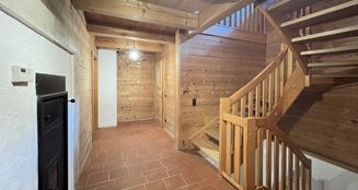 von_poll_real_estate_property_25172013_image_25