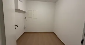 von_poll_real_estate_property_25172018_image_9