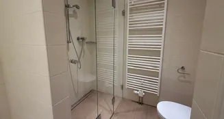 von_poll_real_estate_property_25172018_image_4