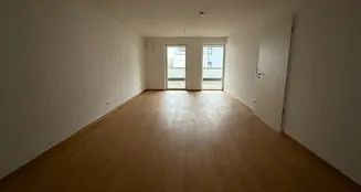 von_poll_real_estate_property_25172018_image_3