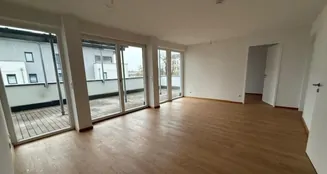 von_poll_real_estate_property_25172018_image_0