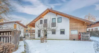 von_poll_real_estate_property_26172001_image_0